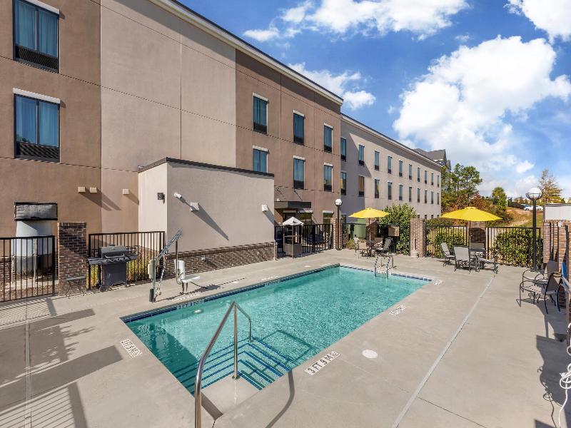 Comfort Inn & Suites Florence Center Area image