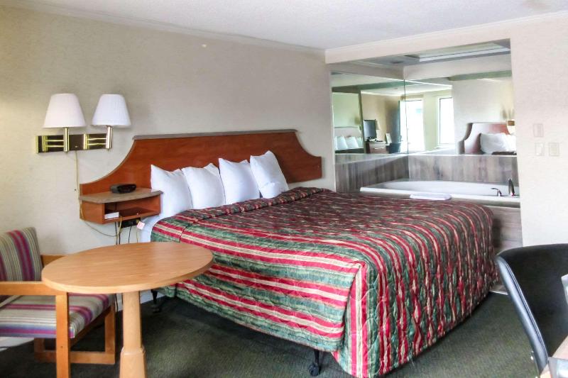 Bed room