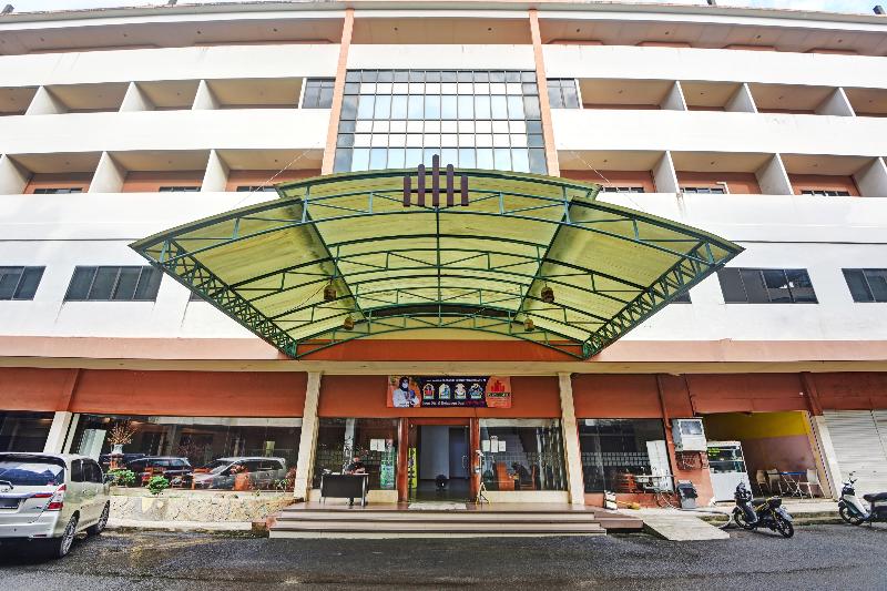 OYO 1178 Plaza Hotel Tanjung Pinang