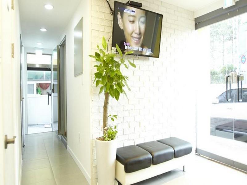 24 Guesthouse Seoul Station image