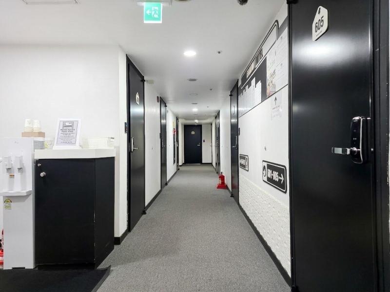 Ekonomy Hotel Myeongdong Premier image