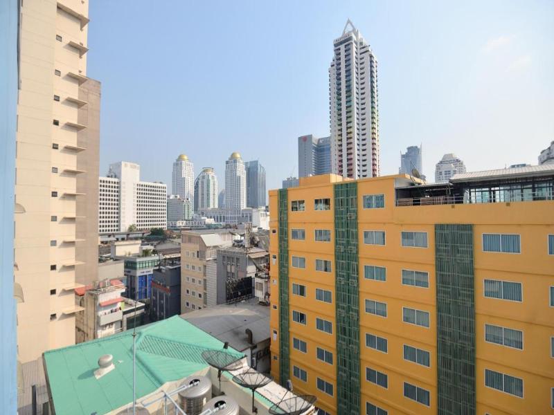 De Lux Bangkok Hotel image