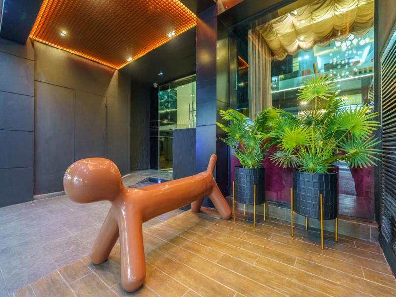 De Lux Bangkok Hotel image
