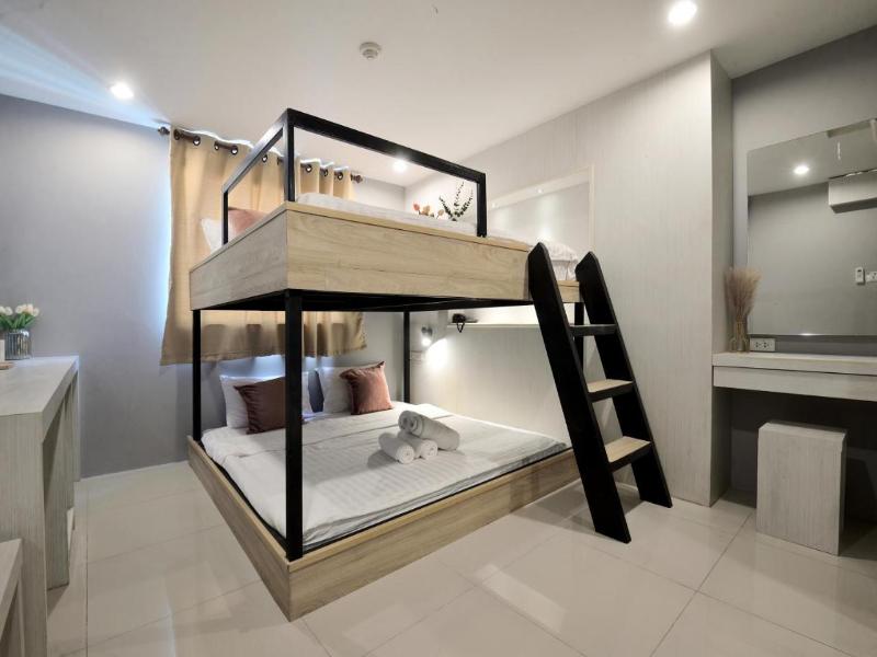 De Lux Bangkok Hotel image