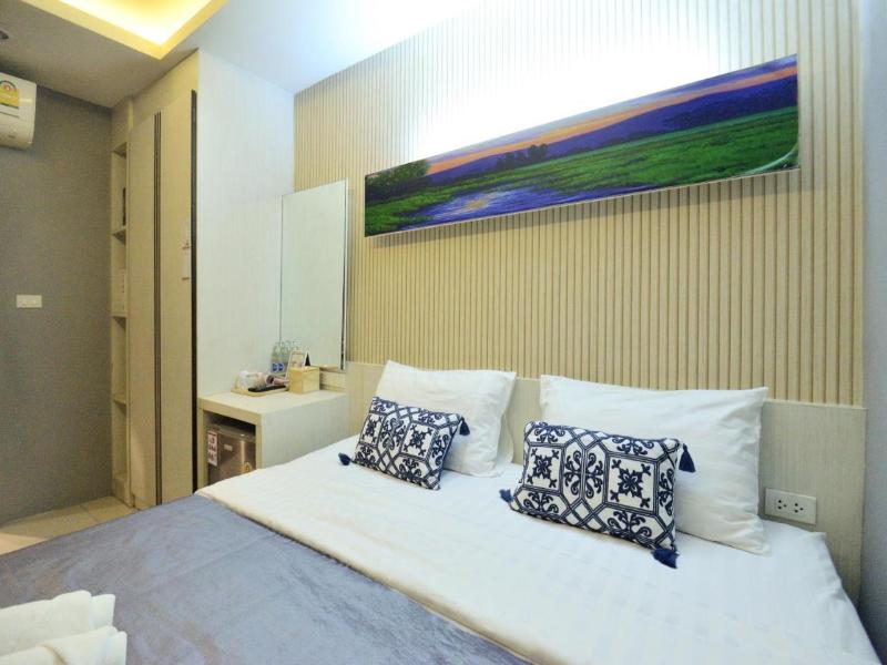 De Lux Bangkok Hotel image