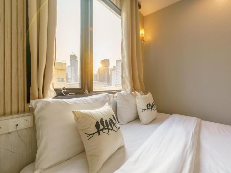 De Lux Bangkok Hotel image