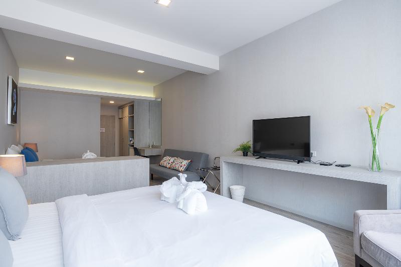 Ratchadamnoen Residence by ZUZU image