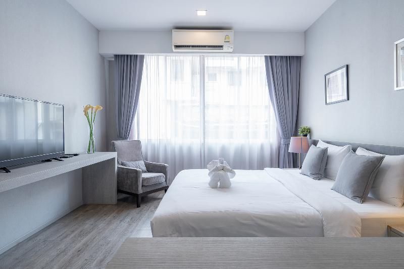 Ratchadamnoen Residence by ZUZU image