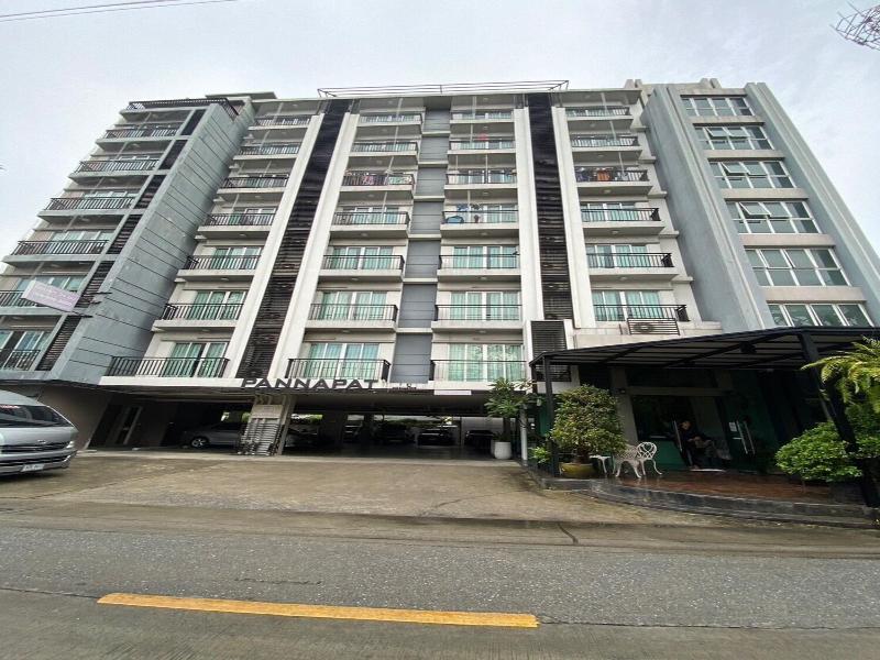 Pannapat Place image