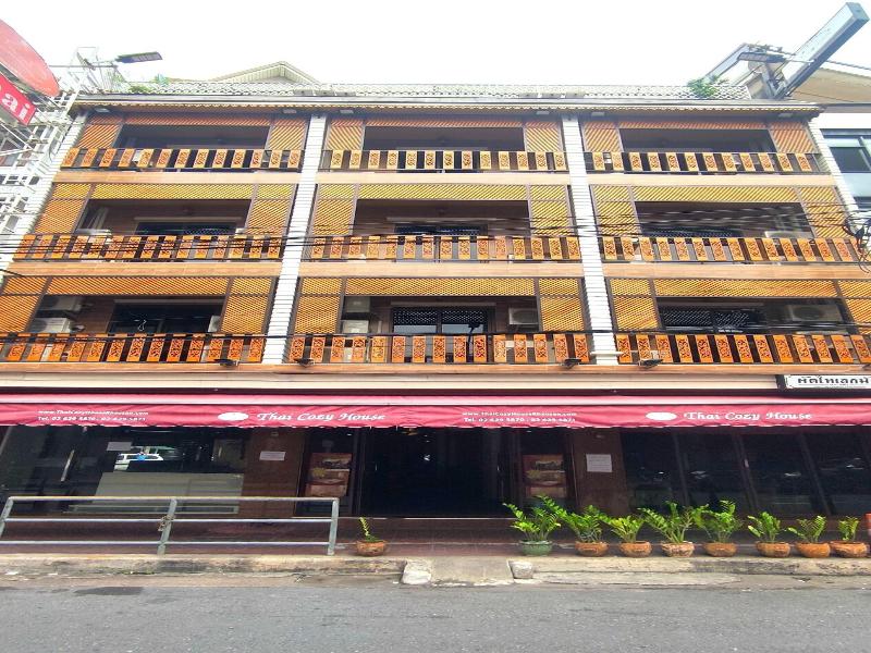 Thai Cozy House Hotel image