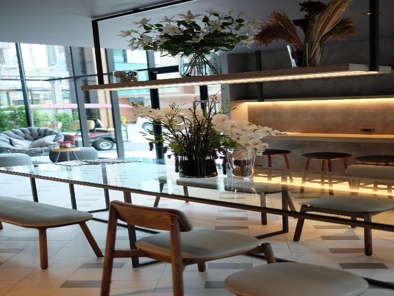 NAP HOTEL BANGKOK image