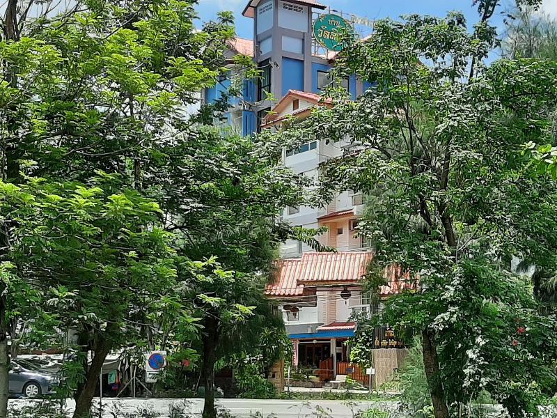Vanlisut Hotel image