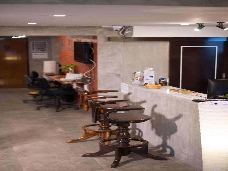 Hoppers Place Donmuang Hostel image