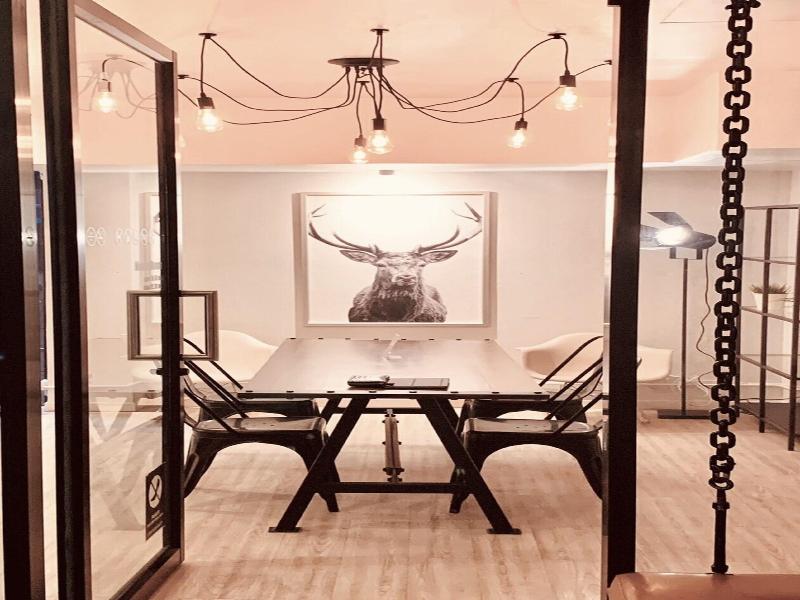 3 Howw Hostel at Sukhumvit 21 image