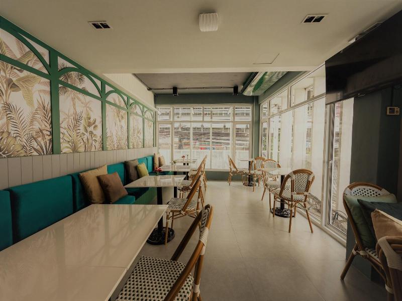 Homie Hostel & Cafe' image