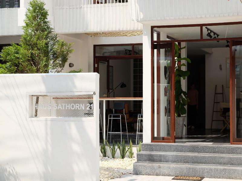 Haus Sathorn 21 Bed & Breakfast image