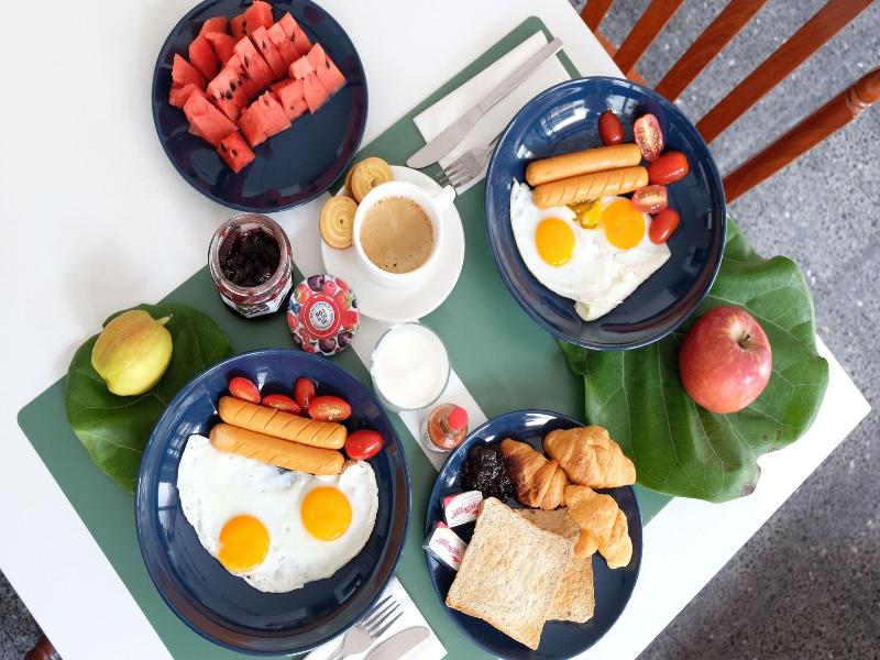 Haus Sathorn 21 Bed & Breakfast image