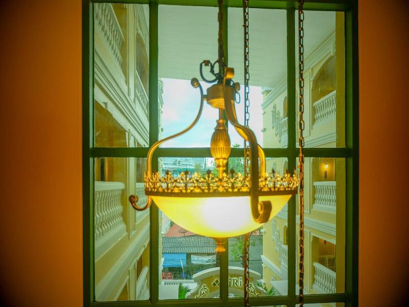 Siri Heritage Bangkok Hotel image
