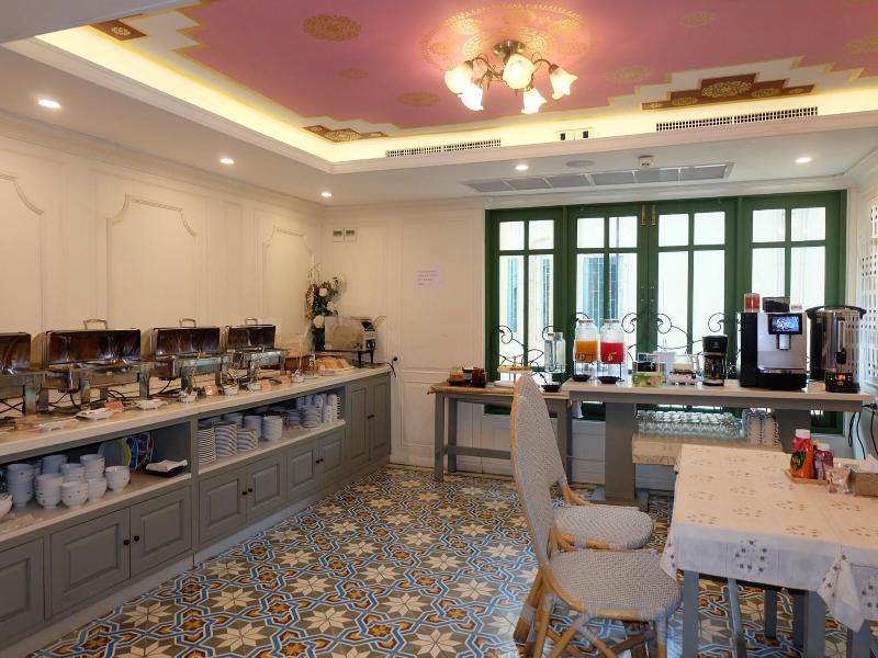 Siri Heritage Bangkok Hotel image