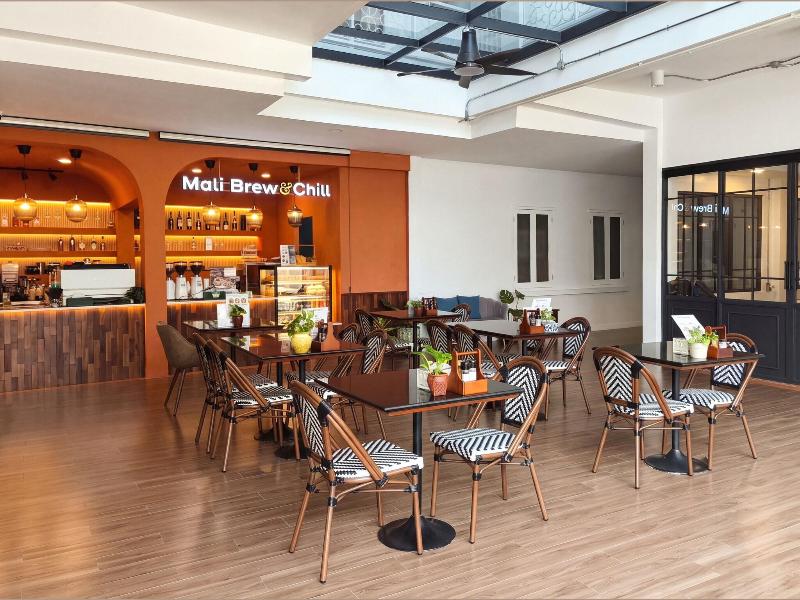 Sri Krungthep Hotel image