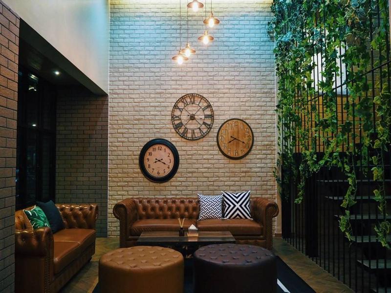 Baan Noppadol Hotel & Apartment image