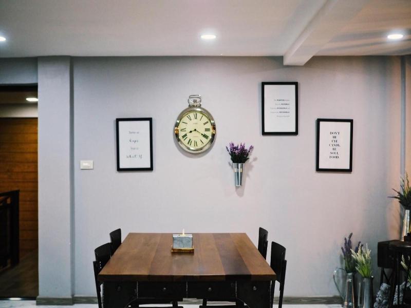 Baan Noppadol Hotel & Apartment image