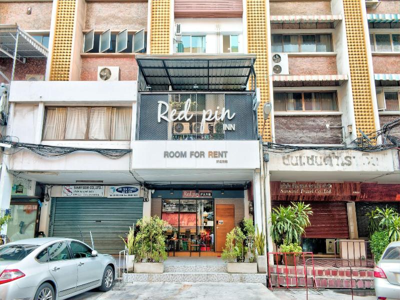 Red Pin Inn image