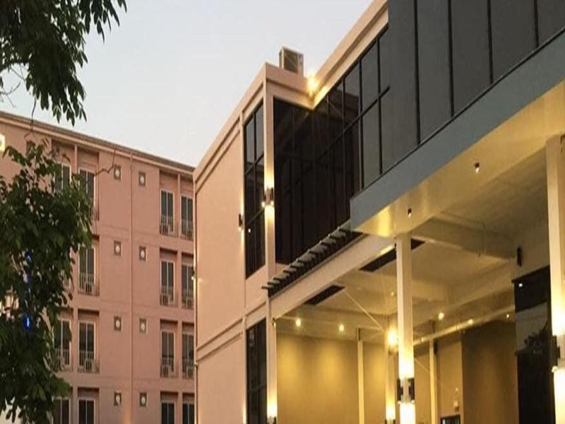 Pongsakorn Boutique Resort image