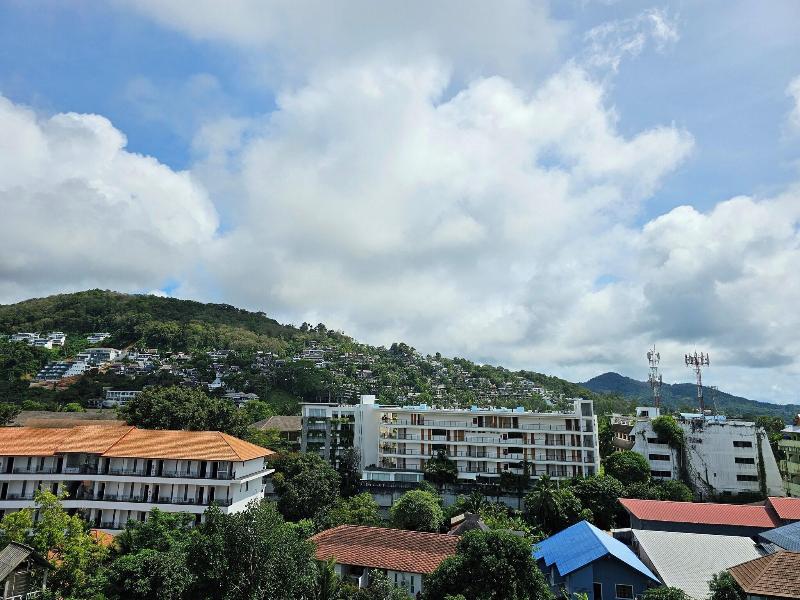 AM Surin Place image