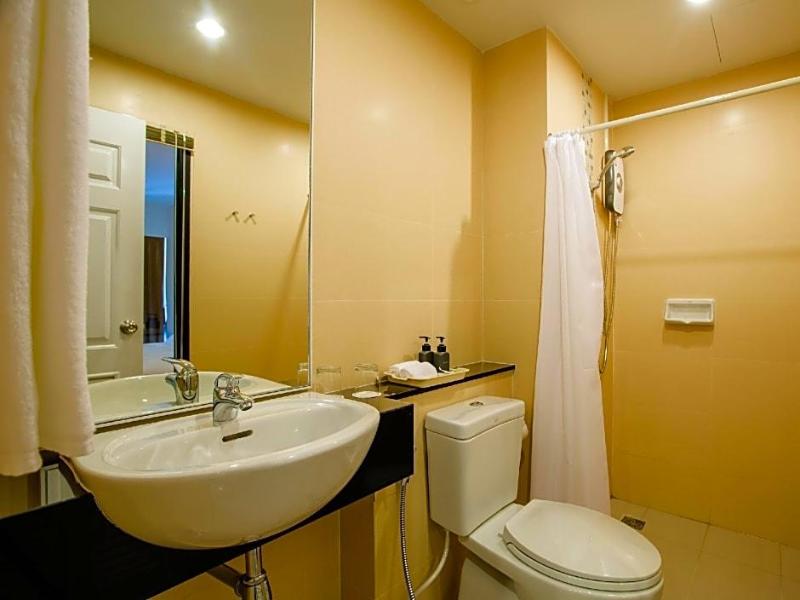 Naka Residence image