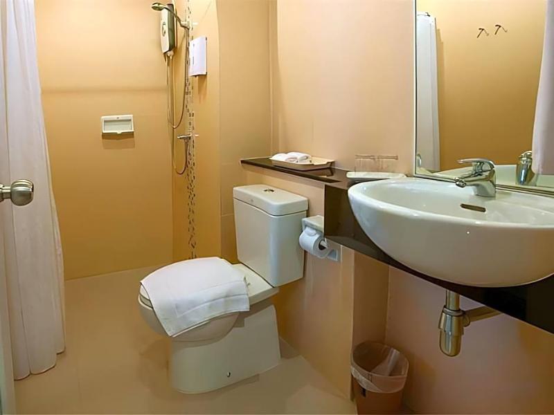 Naka Residence image