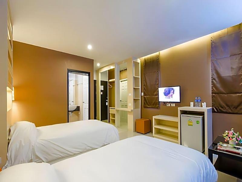 Naka Residence image