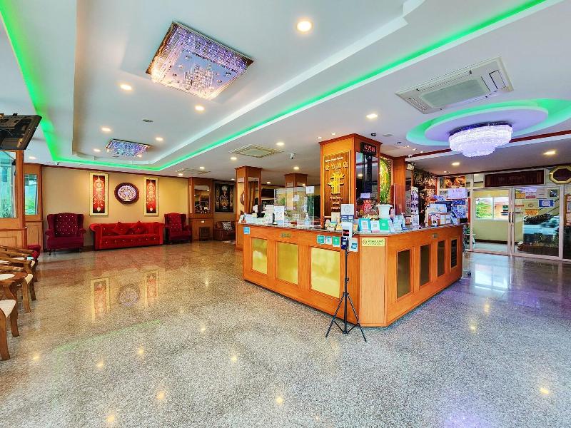 Phaithong Sotel Resort image