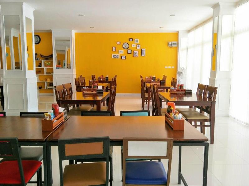 Phaithong Sotel Resort image
