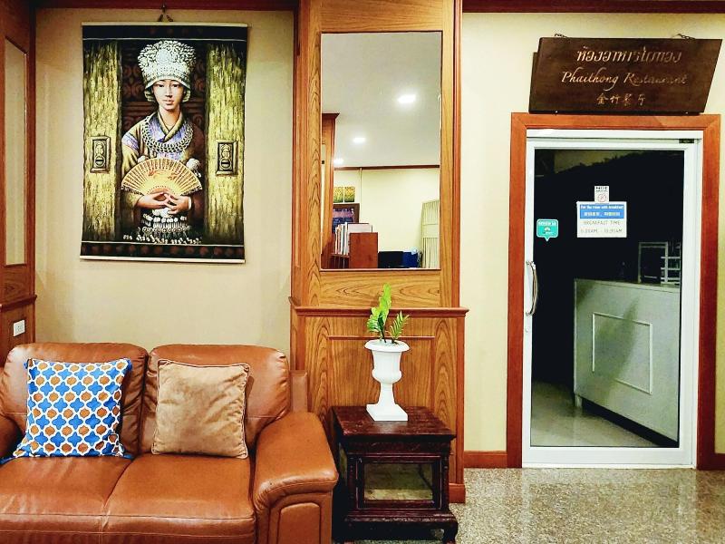 Phaithong Sotel Resort image