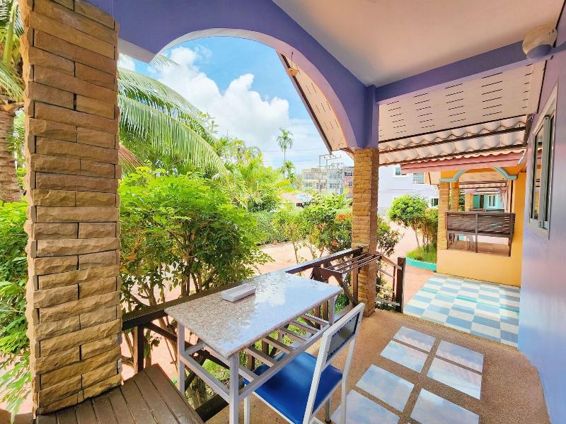 Phaithong Sotel Resort image