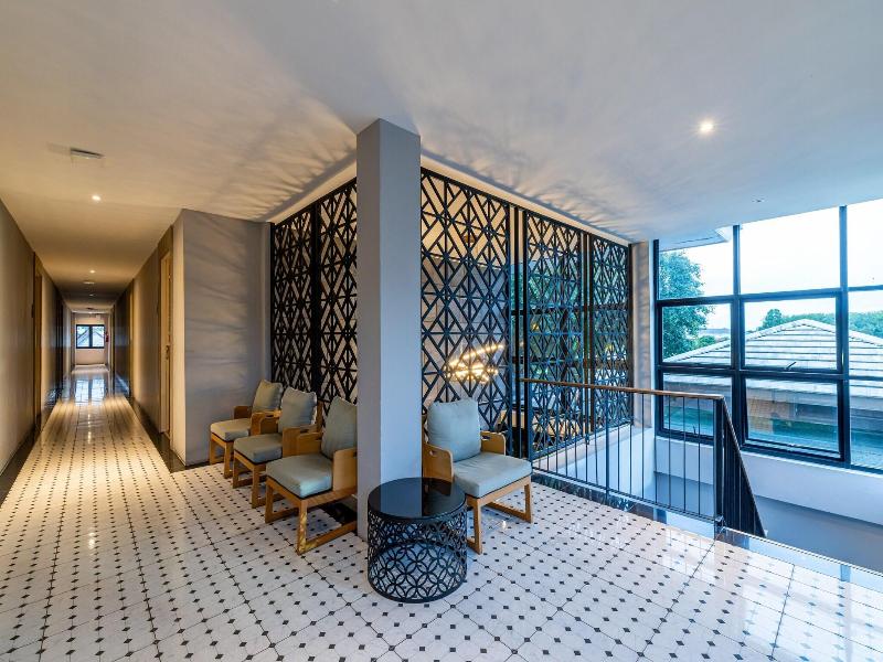 The Lake Chalong Resort image