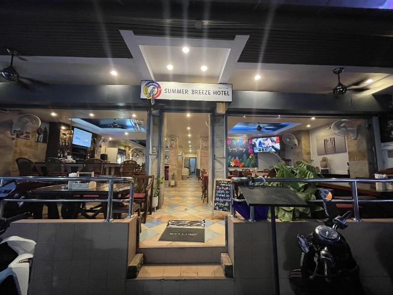 Summer Breeze Hotel image