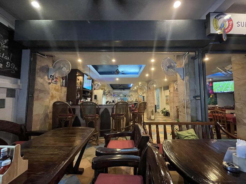 Summer Breeze Hotel image