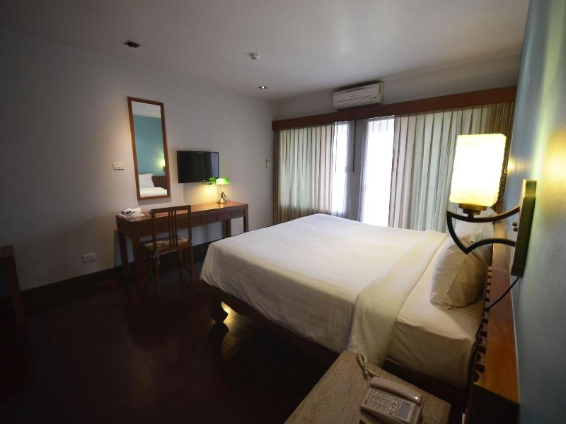 Sakorn Residence & Hotel