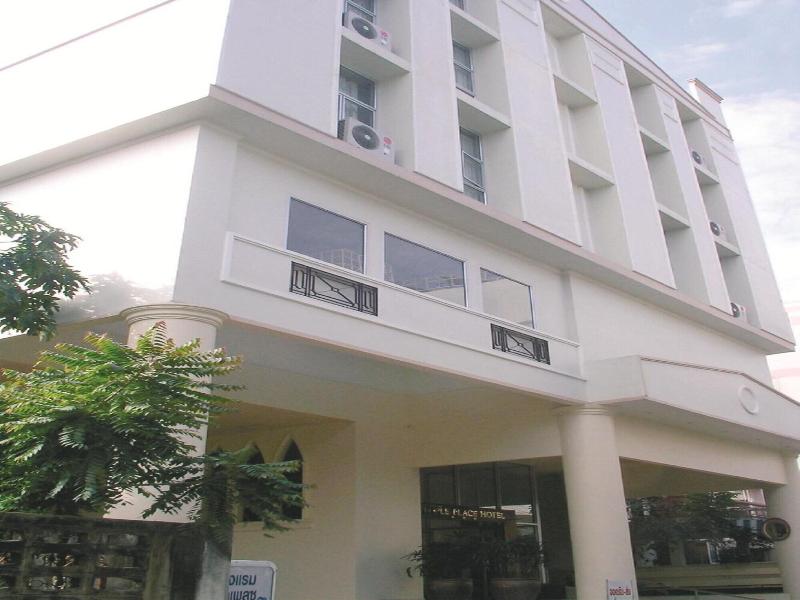 People Place Hotel 2