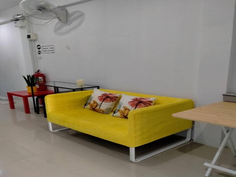 BB House Budget and Boutique