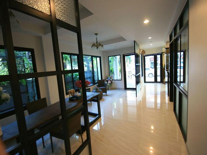 Namamema Colonial Boutique House