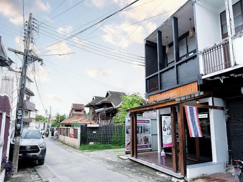 Ashi Hostel
