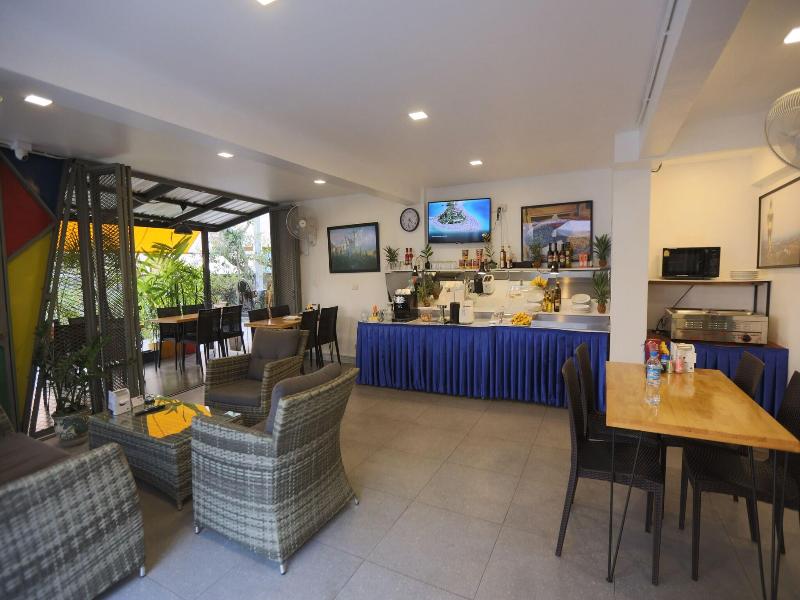 Hotel Montha
