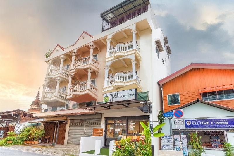 Hotel The Yak Cozy Chiang Mai