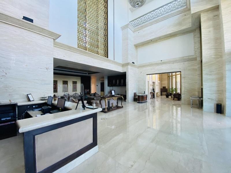Seven Seas Hotel image