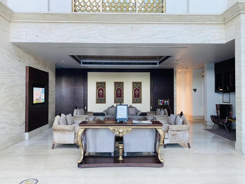 Seven Seas Hotel image