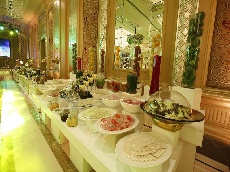 Seven Seas Hotel image