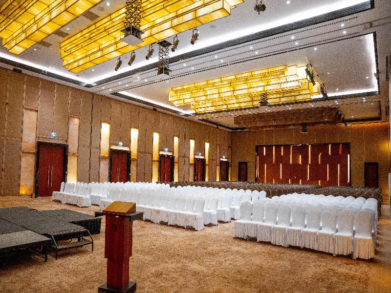Radisson Blu Hotel & Conference Centre Niamey image